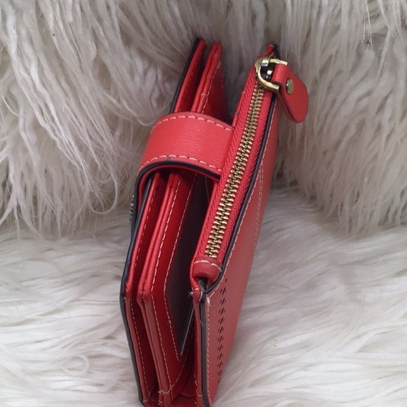 Sendefn Red Billfold Wallet - Picture 4 of 10